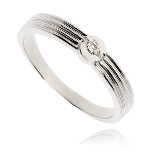 Złoty pierścionek zaręczynowy z diamentem 585 